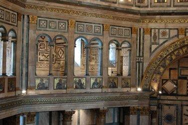 The Baptistery of San Giovanni in Florence: history, architecture, opening hours, ticket prices, and other useful information