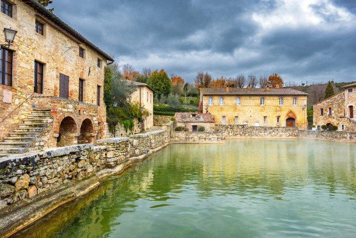 What to see in the village of Bagno Vignoni